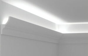 Eleni Lighting EL701 2 Metre Curved LED Linear Cornice (White)